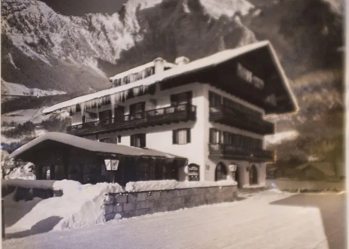 Stoll's Sporthotel 3*