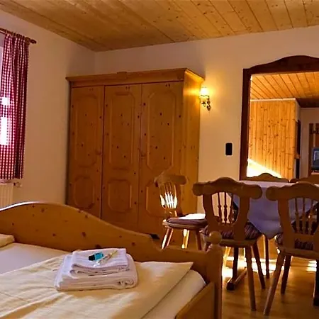 Stoll's Sporthotel فندق